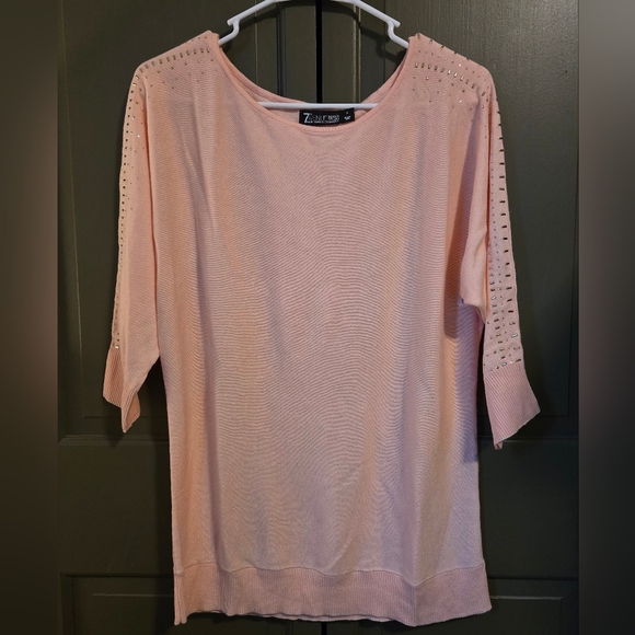 7th Ave New York Co. Womens Small Sweater Pink Gold Studs New/Tags - Picture 7 of 9